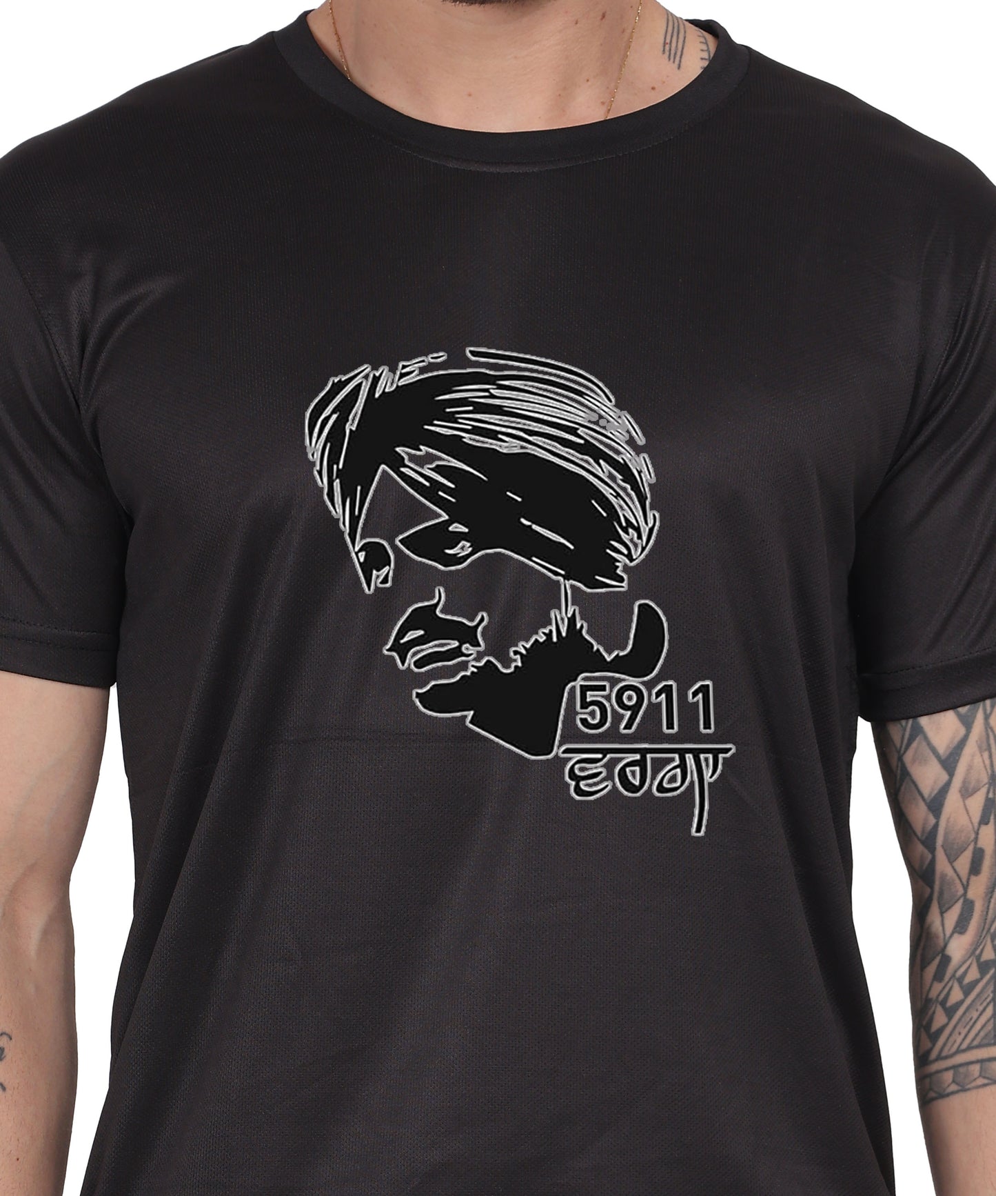 Men's Stylish T-Shirt – Trendy Look with Unique Graphic, Fashionable Round Neck Tee